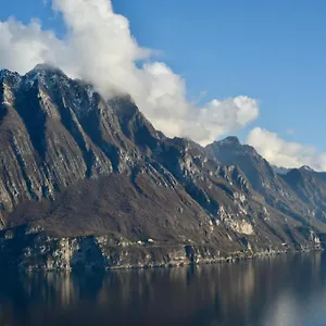 Appartamento Casa Sissi, Riva di Solto